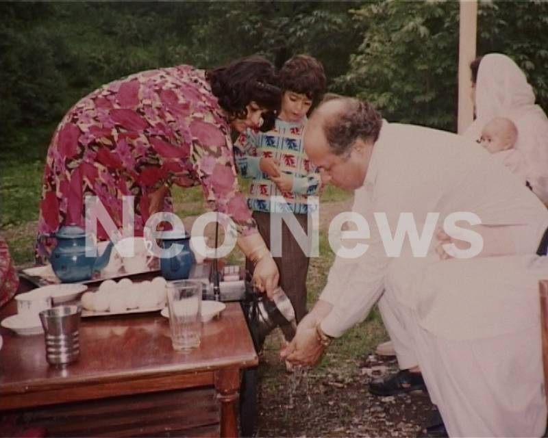 Rare pics of PM Nawaz