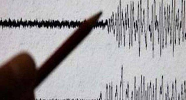 Tsunami warning after 7.2-magnitude quake struck Fiji