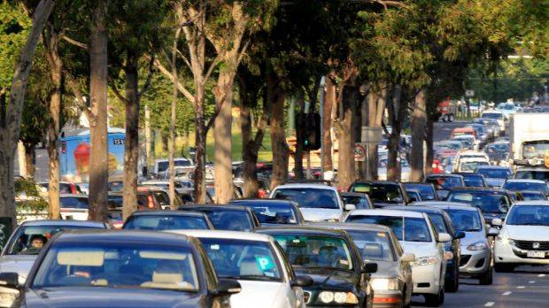 Living near to major roads linked to higher dementia risk: study  