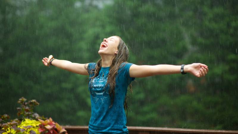 Walking in rain can relieve stress anxiety
