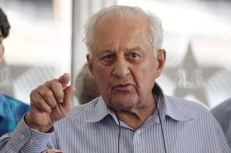 Legal formalities and then Sharjeel and Latif be indicted, say PCB Chairman