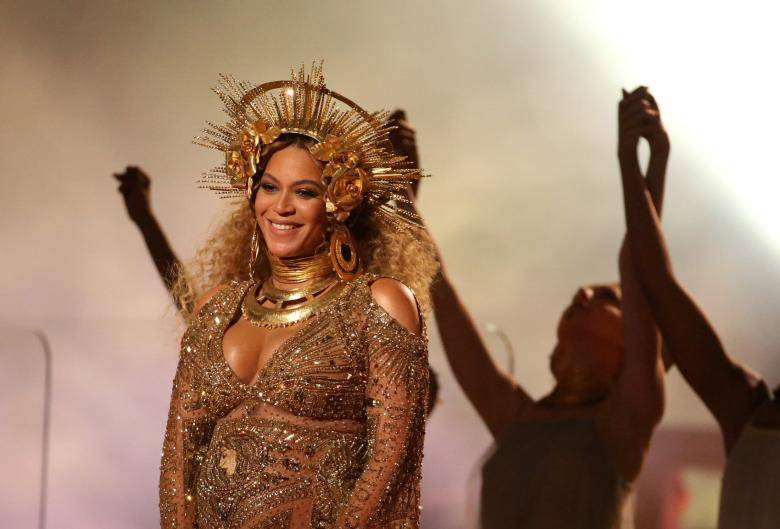 Pregnant Beyonce pulls out of Coachella music festival
