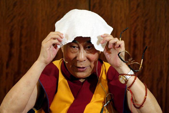 India to host Dalai Lama in disputed territory, defying China