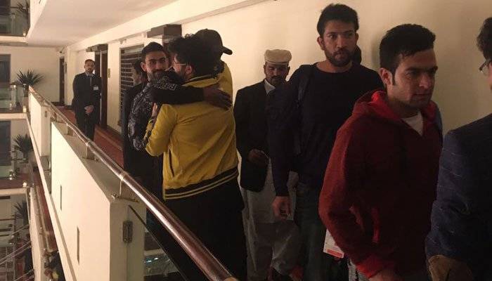 PSL 2017: Foreign players of Zalmi, team staffers of Gladiators reach Lahore