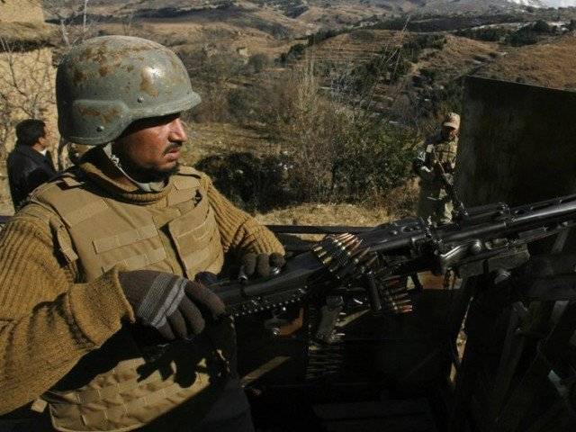 5 soldiers martyred in terrorist attack at Pak-Afghan border: ISPR