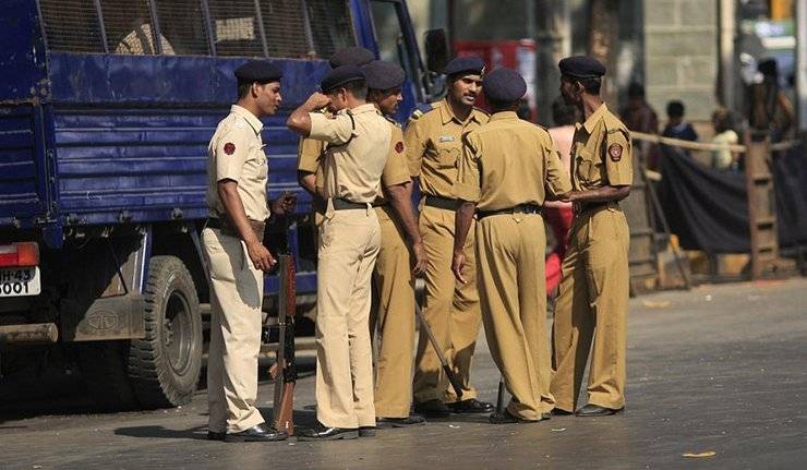 Indian police finds 19 female fetuses dumped in sewer