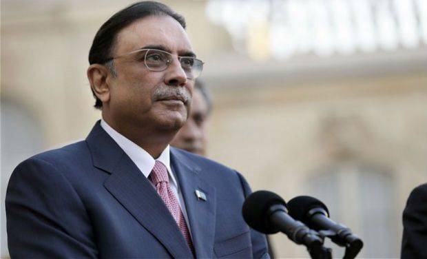 Asif Zardari to debut as political analyst on private channel