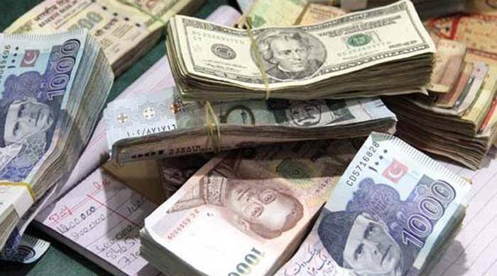 FIA recovers millions from currency exchange, six detained