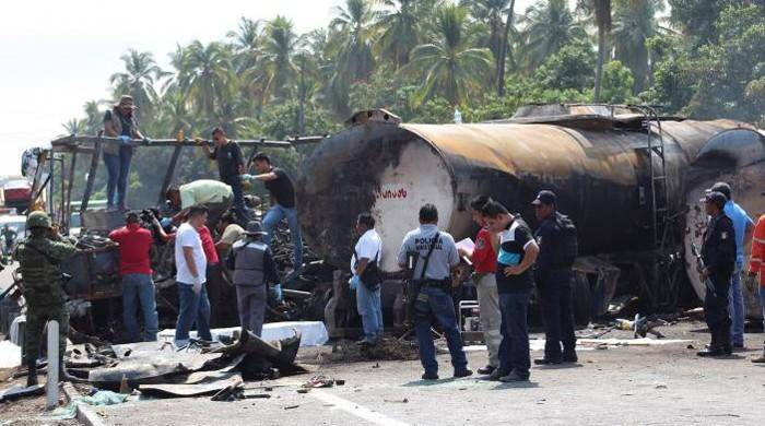 24 passengers killed in bus-fuel tanker collision