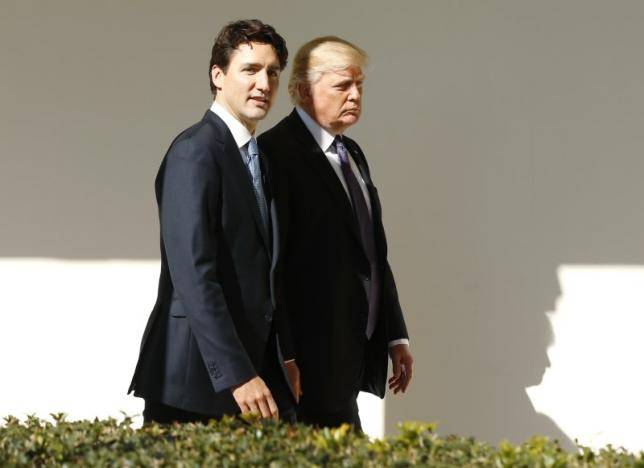 Trump says he won't terminate NAFTA treaty yet