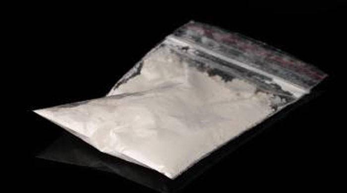 1.5kg heroin recovered from passenger at Karachi airport