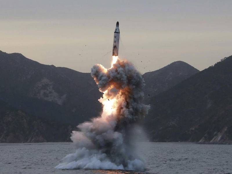 North Korea  threatnes America to attack and sink the US submarine in Korean waters