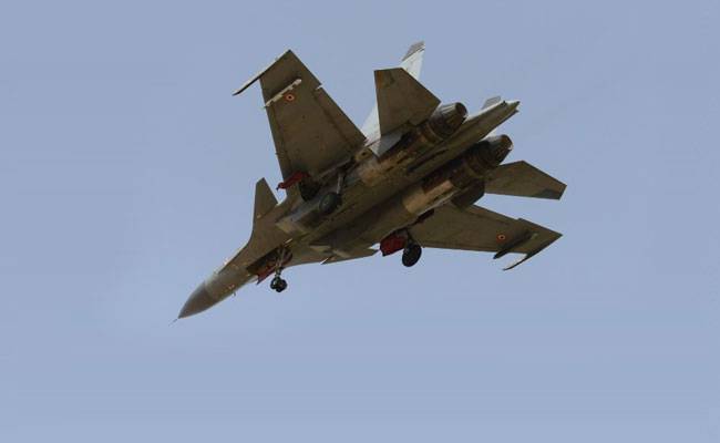 Indian jet goes missing near China border 