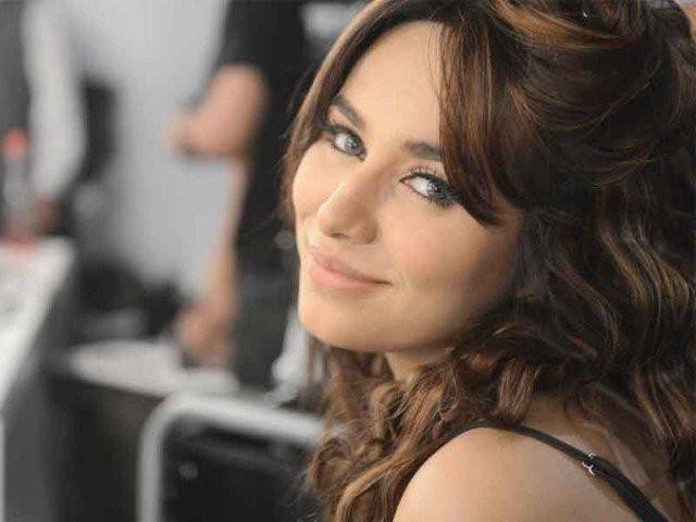 Dollar girl demands Rs 3 crore for film