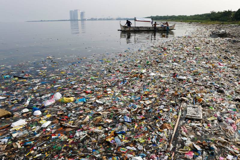 Plastic dumped in rivers pollutes oceans: Study