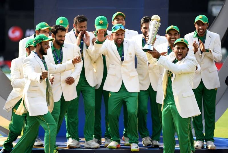 Cricket lovers celebrate Pakistan’s victory across world
