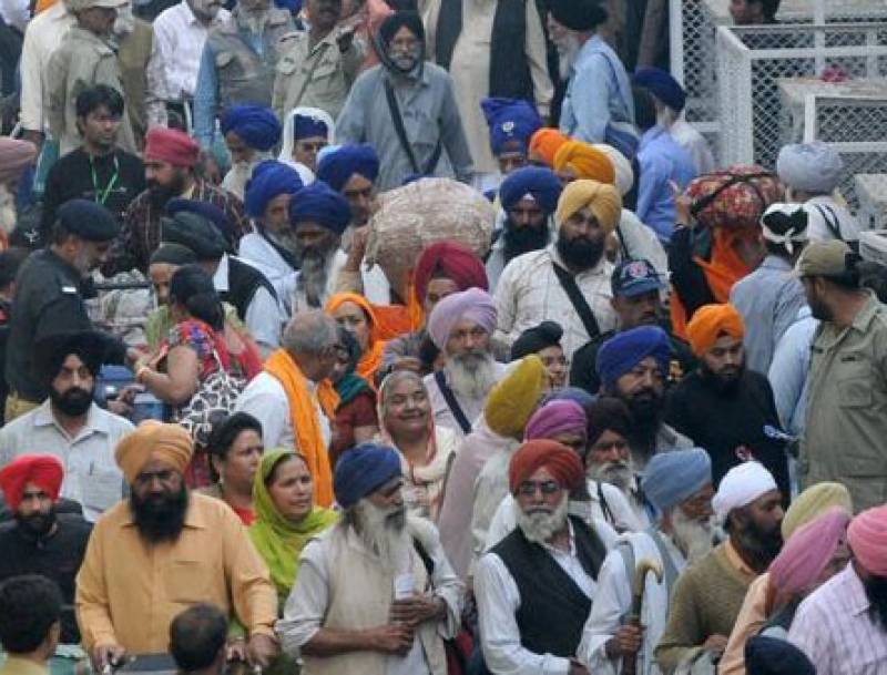 India halts Sikh yatrees intending to visit Lahore