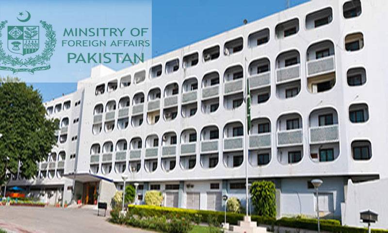 Pakistan hands over prisoners’ list to India: FO