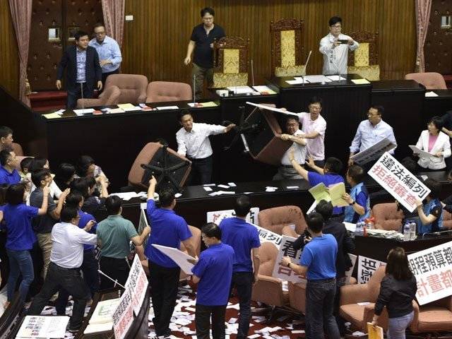 Taiwanese parliament change into fighting arena