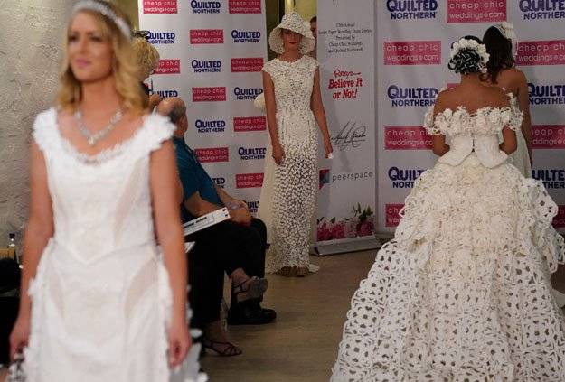 Winning toilet paper gowns offered to brides-in-need
