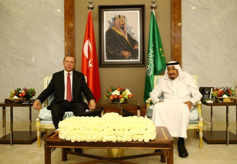 Turkish president Erdogan kicks off Gulf crisis diplomacy with Saudi visit