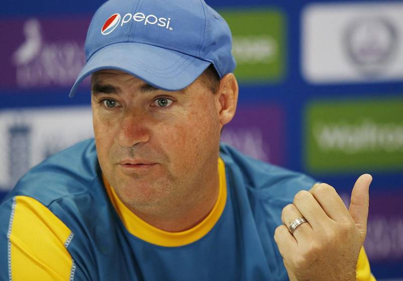Pakistan coach Mickey Arthur to meet PCB officials today