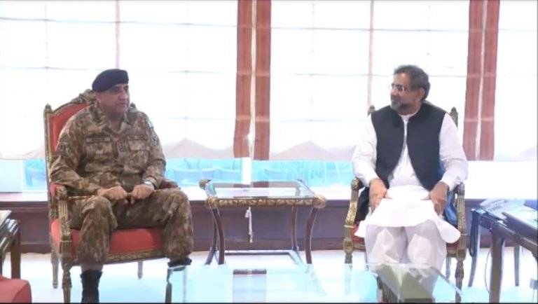 Army chief Bajwa calls on PM Abbasi