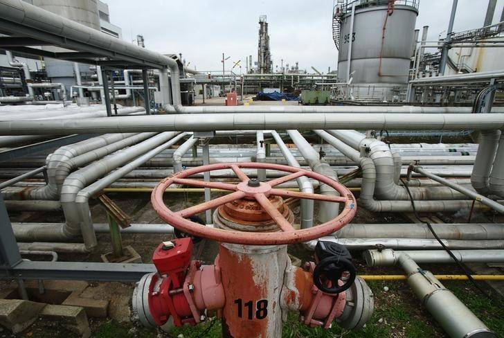 Oil markets little changed on lack of price drivers