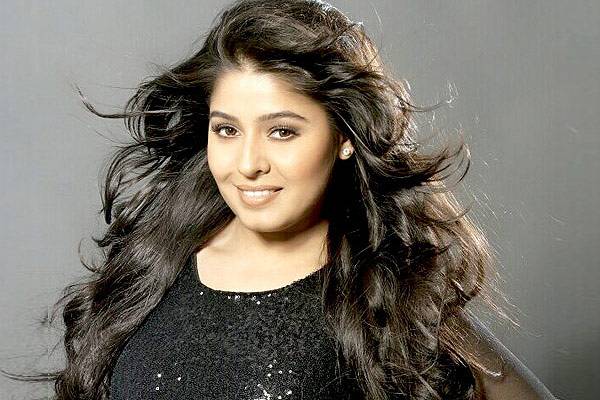 Renowned Singer Sunidhi Chauhan blessed with a baby boy