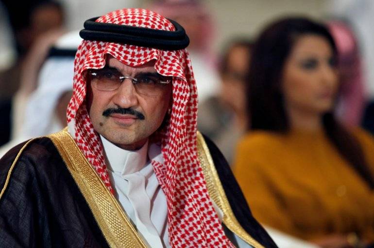 Saudi Prince Alwaleed in settlement talks with government