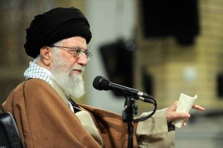 Iranian opposition cleric accuses Khamenei of abuse of power