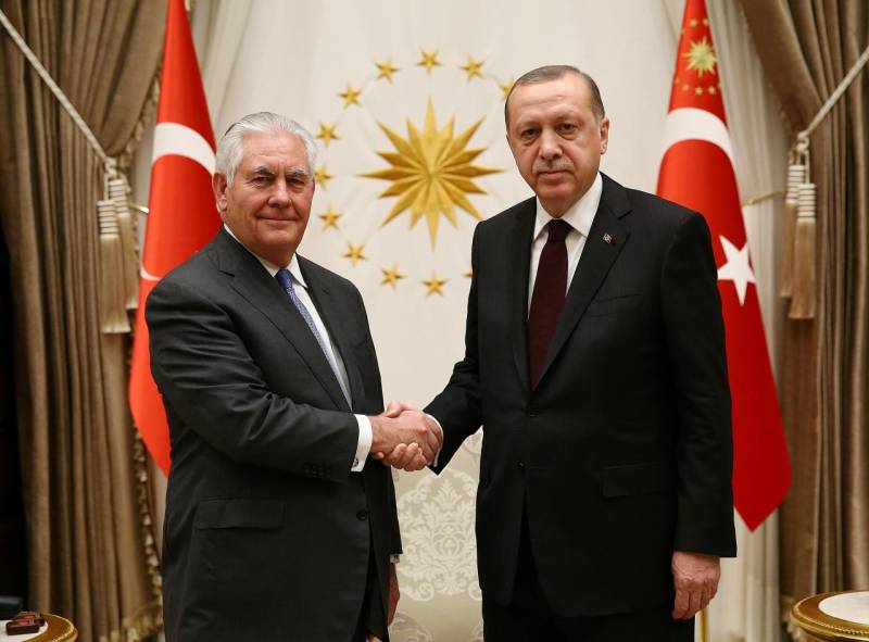 US envoy Tillerson meets Turkey's Erdogan for 'open' talks after weeks of strain