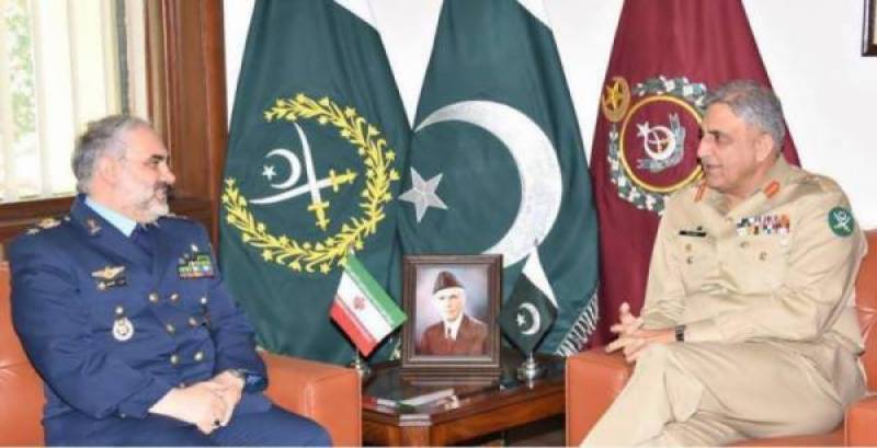 Iranian Air Force Commander meets Pakistan Army Chief at GHQ