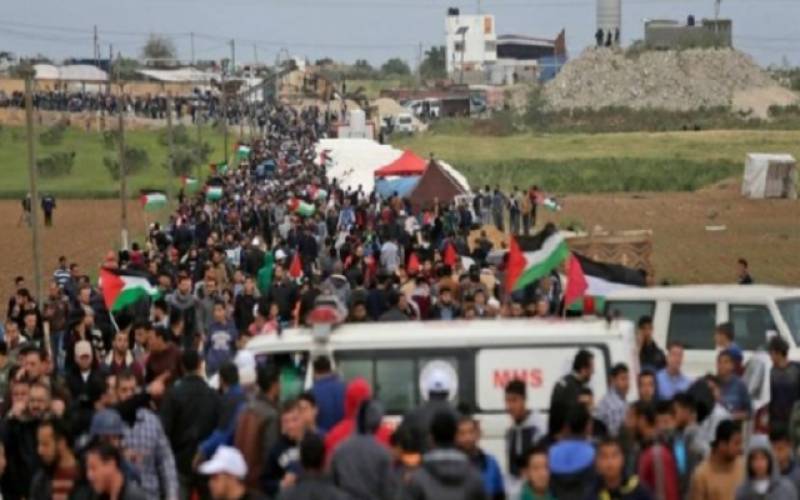 Israeli forces martyr 10 Palestinians in Land Day protests