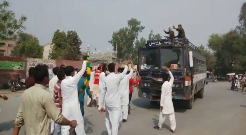 Protest erupts in Faisalabad over 7-year-old girl's alleged rape, murder