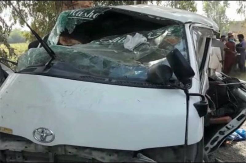 7 people killed in road accidents