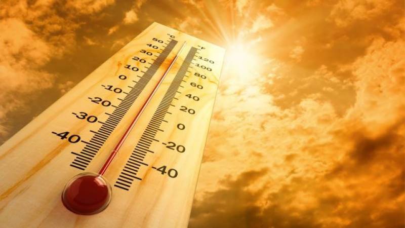 Heat wave to prevail in parts of country during next 24 hours