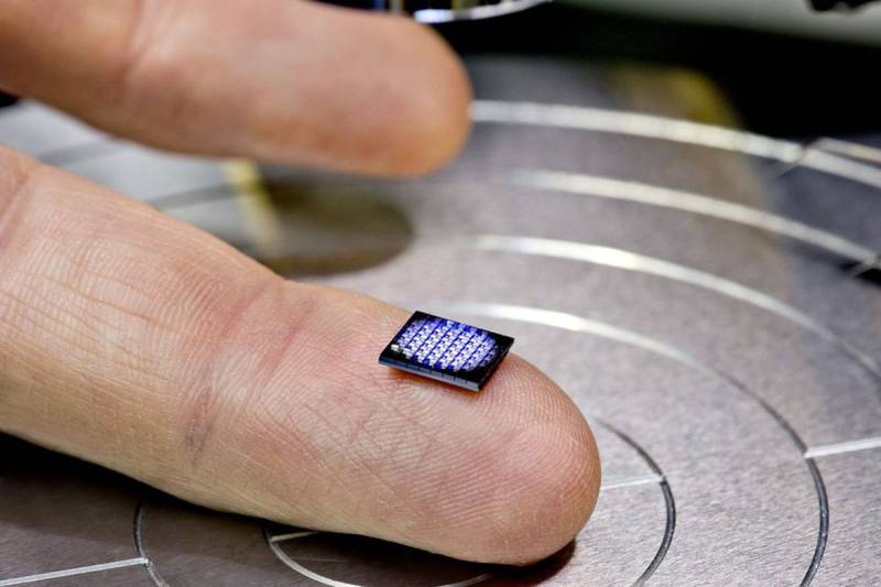 IBM unveils ‘world’s smallest computer’