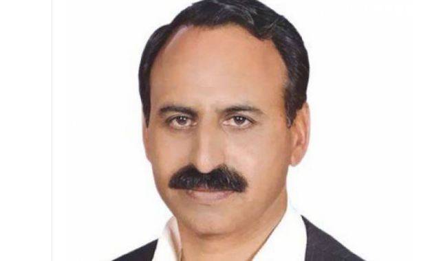 SC allows PML-N’s Anjum Aqeel to contest elections from NA-54