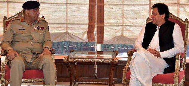 Army chief Bajwa meets PM Imran Khan