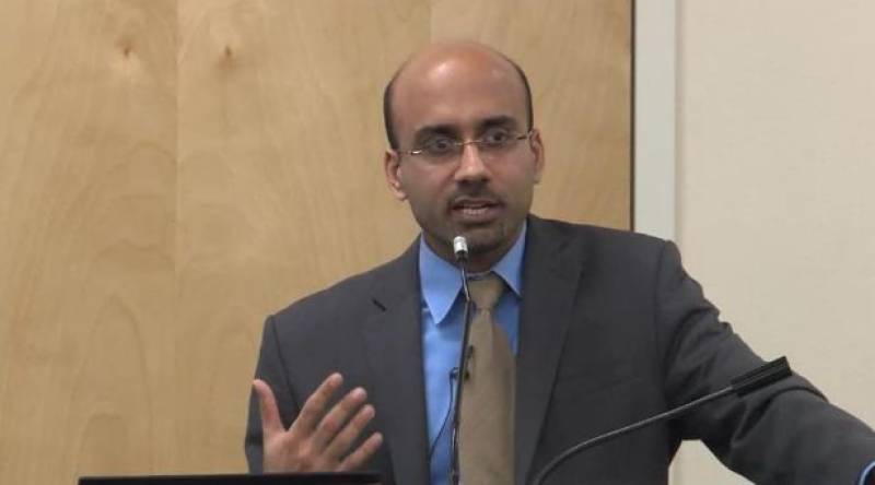 Dr Atif Mian to step down from Economic Advisory Council