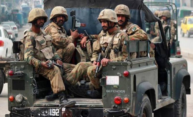 Security forces kill terrorist who held six civilians hostage in DI Khan: ISPR