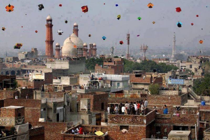 LHC moved against lifting of Basant ban in Punjab