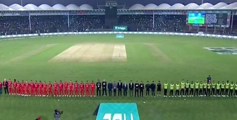 PSL4: Lahore Qalandars win toss, decide to bowl first against Islamabad United