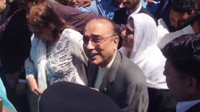 Fake accounts case: IHC extends Zardari, Faryal Talpur's pre-arrest bail till April 29