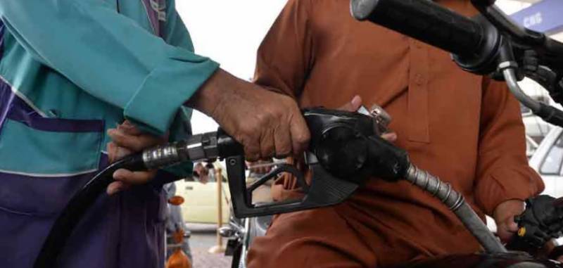 OGRA recommends Rs14.37 per litre hike in petrol price