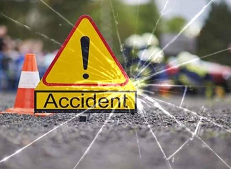 Three killed, four injured as vehicle overturns in Balochistan’s Pasni