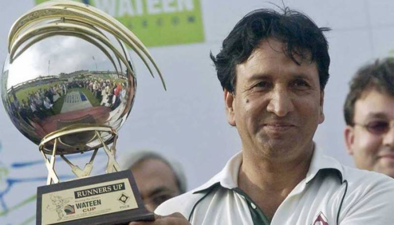 Pakistan's former cricketer Abdul Qadir Khan passes away 