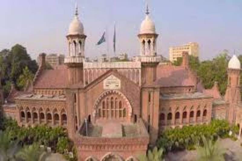 Lahore High Court orders doctors to end strike