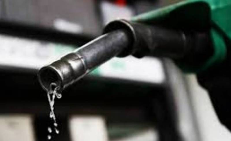 Govt announces cut in petroleum prices 